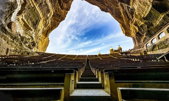 Coptic Cairo: Cave Church of Saint Simon and Old Cairo churches