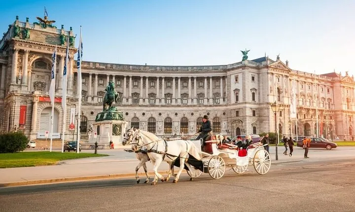 Vienna Day Tour With Bratislava Tour From Budapest (Luxury Tour)