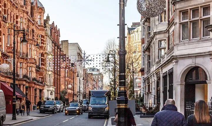 London’s Most Luxurious Neighbourhood: A Self-Guided Audio Tour of Mayfair