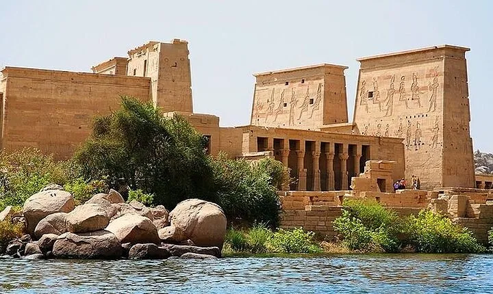 Aswan : Philae Temple and High-Dam-Day Tour