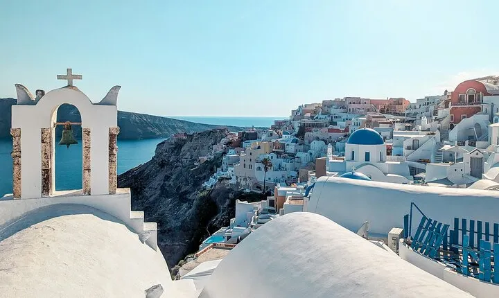 Santorini Odyssey: Exclusive 5-Hour Private Tour