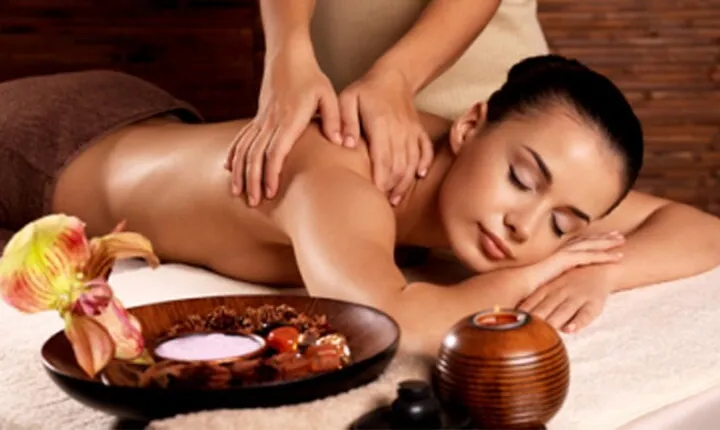 One Hour Full Body Massage in Hurghada