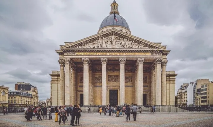 Paris French Revolution Self Guided Walking Tour with an APP