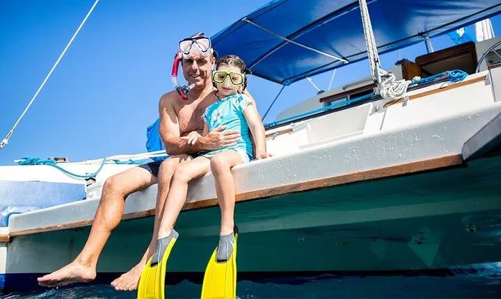 Private Boat for groups up to 15 people with jacuzzi and Lunch