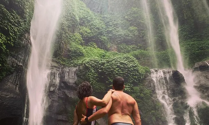 Bali Customized trips : Sekumpul Waterfall & Handara gate Heaven