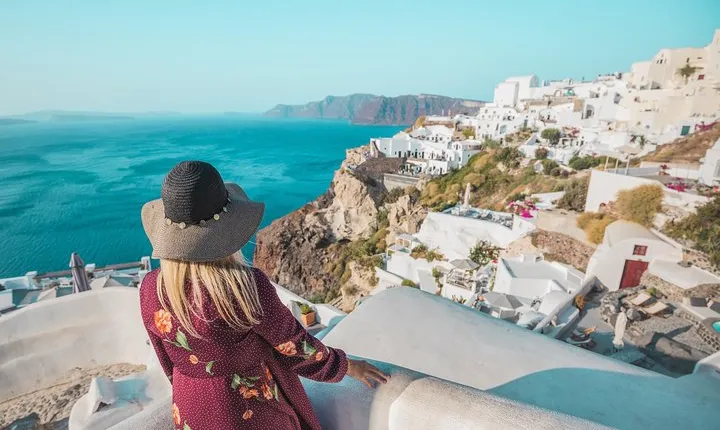 Discover Santorini Private Tour