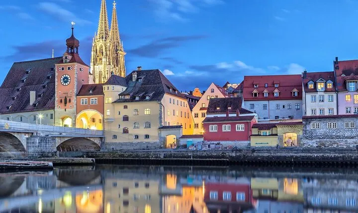 Regensburg to Prague Private Transfer 