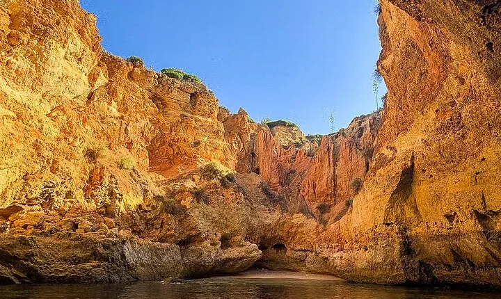 From Portimão to Paradise 90 minutes Sunrise Tour