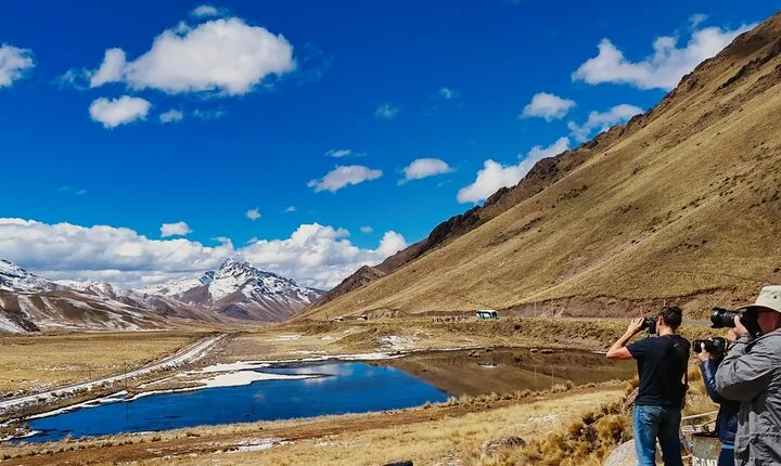Sightseeing Bus Tour from Cusco to Puno