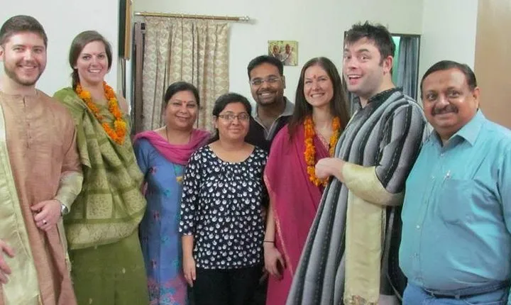 Half-Day Cooking Lesson and Dinner With Local Family in New Delhi