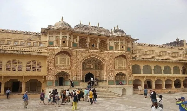 RAJASTHAN WITH VARANASI TOUR (15 Nights /16 Days)