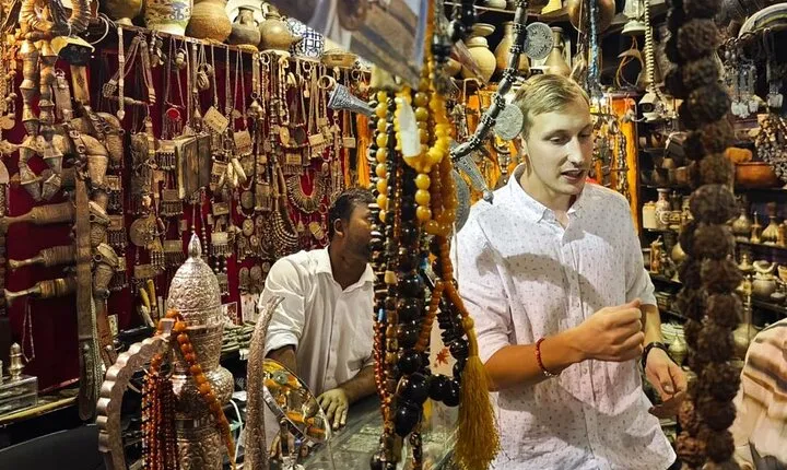Discover Muscat: Full-Day City Tour with Lunch