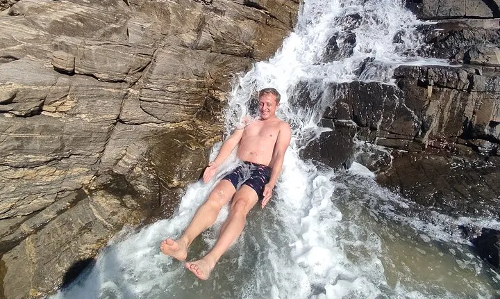Private Walk through the Natural Pools in Búzios