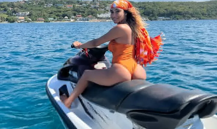 Jet Ski Parasailing and Margaritaville Guided Tour In Montego Bay