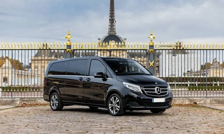 Transfer to the Ile de France region from CDG or ORLY Airport