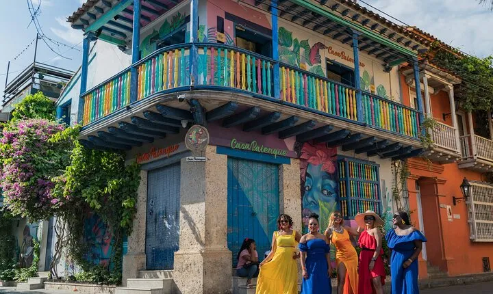 Private Walking Tour in the Colonial City of Cartagena