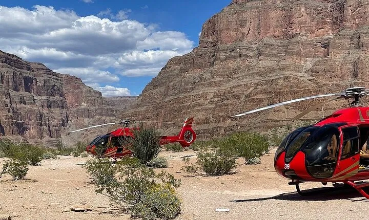 Grand Canyon Helicopter Tour with Hoover Dam & Champagne Toast