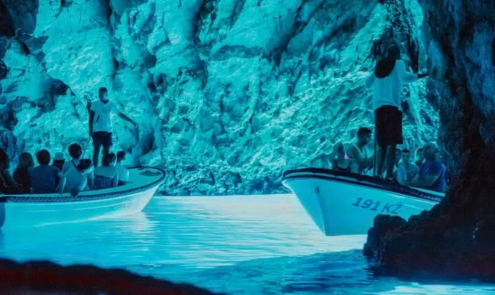 Private Blue cave, Mamma Mia and Hvar, 5 islands speedboat tour