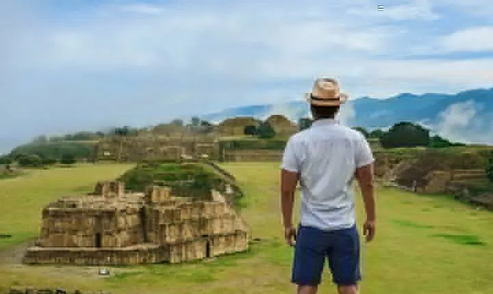 Private Monte Alban Tour with Transport from Oaxaca