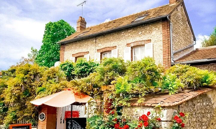 Giverny Day Tour from Paris with Hotel Pickup