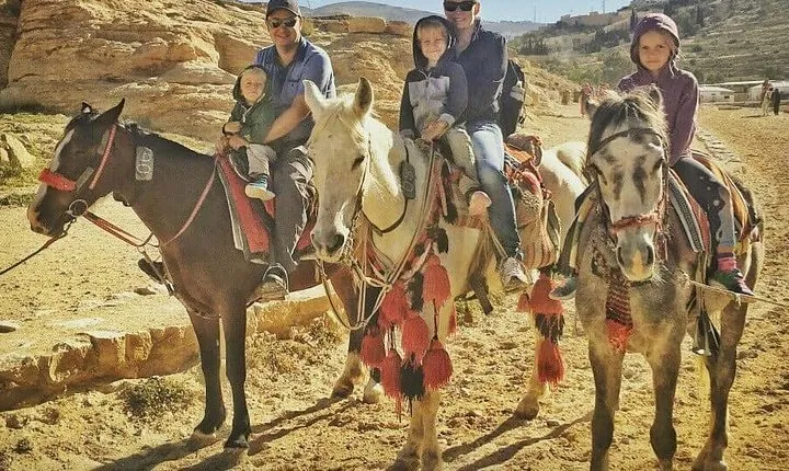 Private 2 hour horse riding tour: Petra High Place of Sacrifice
