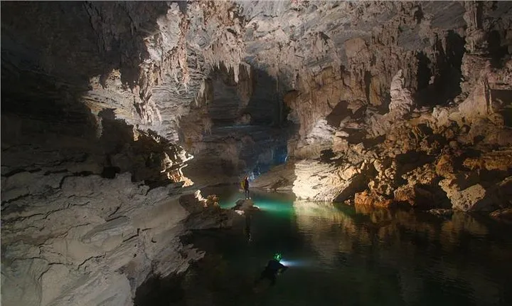 Phong Nha and Paradise Cave