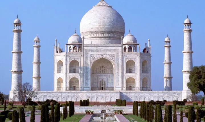 Agra in a Day: Private Day Tour from Cochin