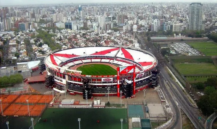 River Museum and Stadium, Full Visit, Official Tour.