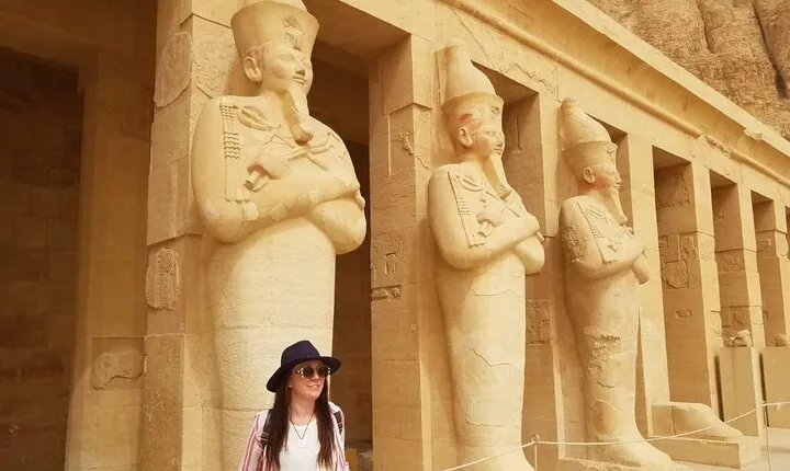 Private Guided Day Tour to Luxor from Cairo by Plane