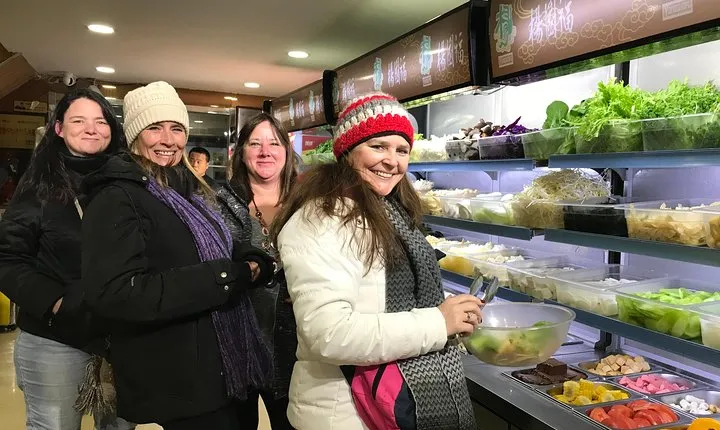 3-Hour Private Night Tour: Beijing Foodie Experience