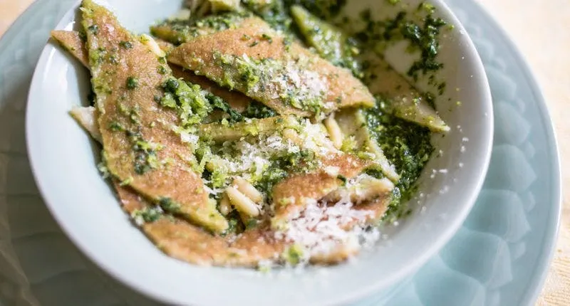 Lunch or dinner and cooking show at a Cesarina's house in Florence