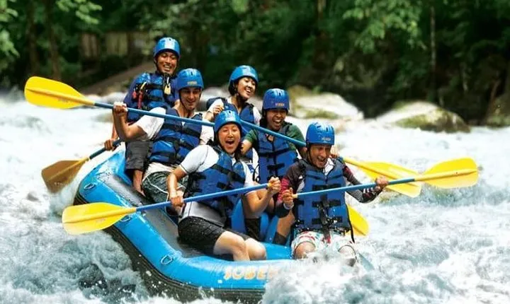 Exciting White Water Rafting and Swing at Tegallalang Rice Terrace Package