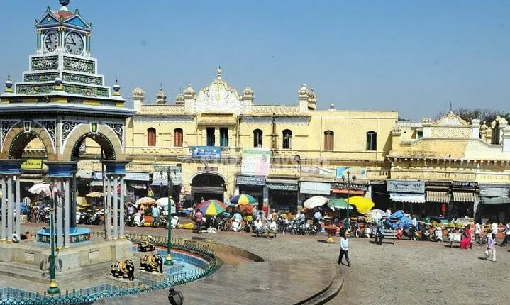 Immersive walk in Mysore by tourism ministry approved company