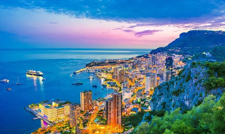 Romantic and luxurious tour for lovers on the French Riviera