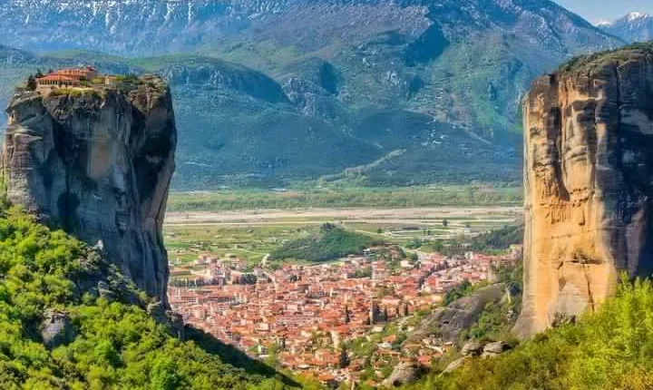 Meteora One Day Tour