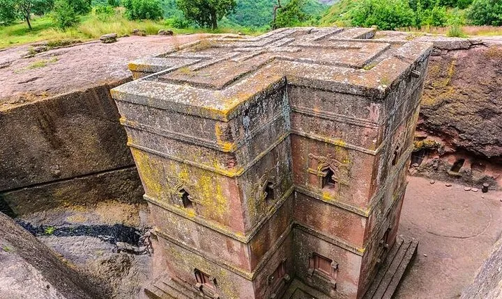 8 Days Lalibela,Danakil Depression and Omo Vally Tours