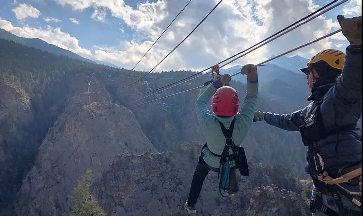 Woods Course Zipline Tour in Seven Falls