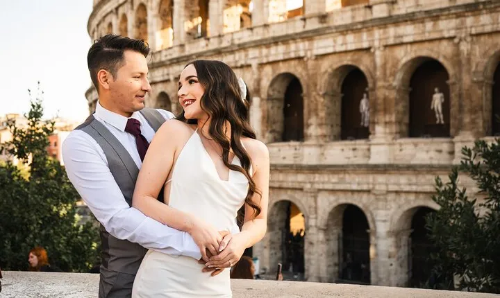 Unique Rome Experience: Personalised Photoshoot at Colosseum