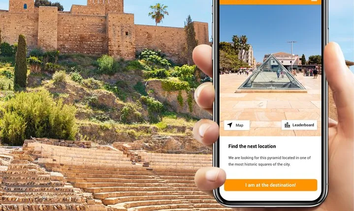 Malaga Scavenger Hunt and Sights Self-Guided Tour