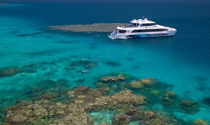 Silversonic Outer Great Barrier Reef Cruise from Port Douglas