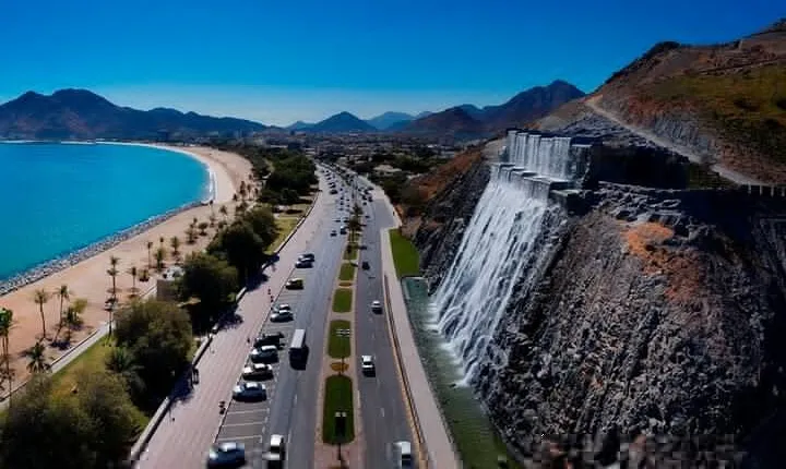 Full-Day East Coast Fujairah City Tours from Dubai