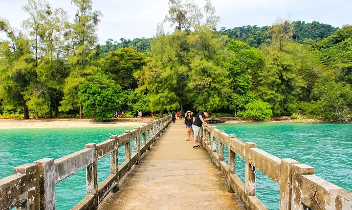 Langkawi Half Day Island Hoping Tour- Sharing basis
