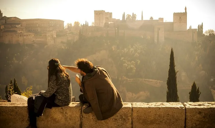 Granada: Alhambra tickets and other attractions