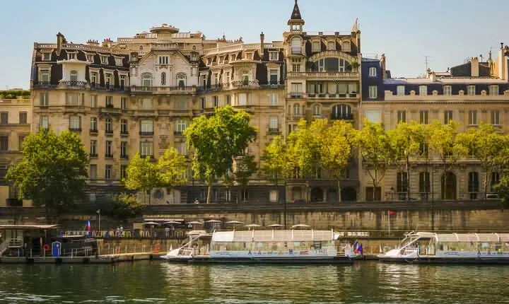 CDG Pick up with Paris Tour , Cruise and Galeries Lafayette