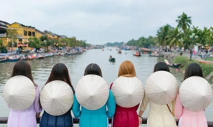 Super cheap and distinguished Ao Dai Experience in 2 hours - Ao dai retal