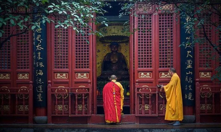 2-Day Private Tour from Xiamen with Hotel:Shaolin Temple and Longmen Grottoes