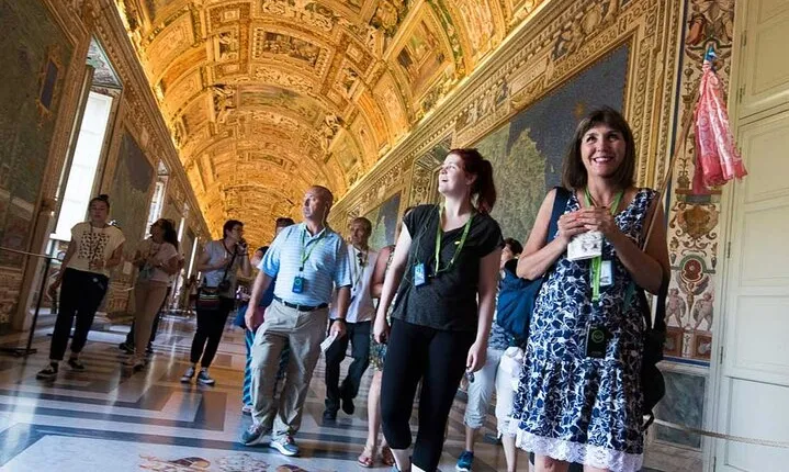 Skip-the-Line Vatican, Sistine Chapel & St. Peter's | Small Group
