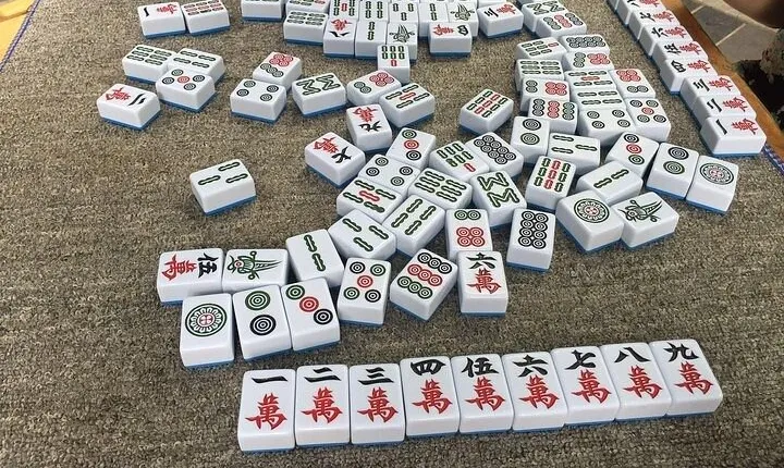 Half-day Private Mahjong course in Local Tea House