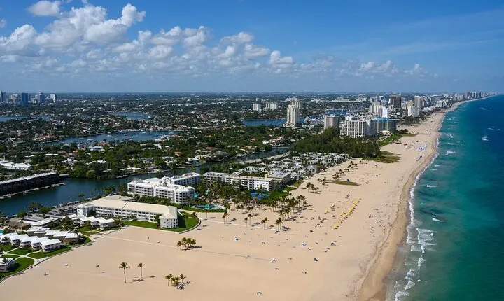Helicopter Tour Fort Lauderdale City and Beaches