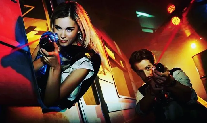 Laser games party